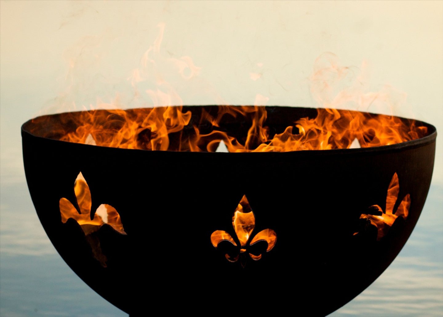 Fire Pit Art Fleur de Lis | Fire Pit - Buy Your Adventure